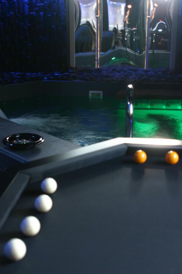 Bubble Lounge Hotel Hooglede Kültér fotó