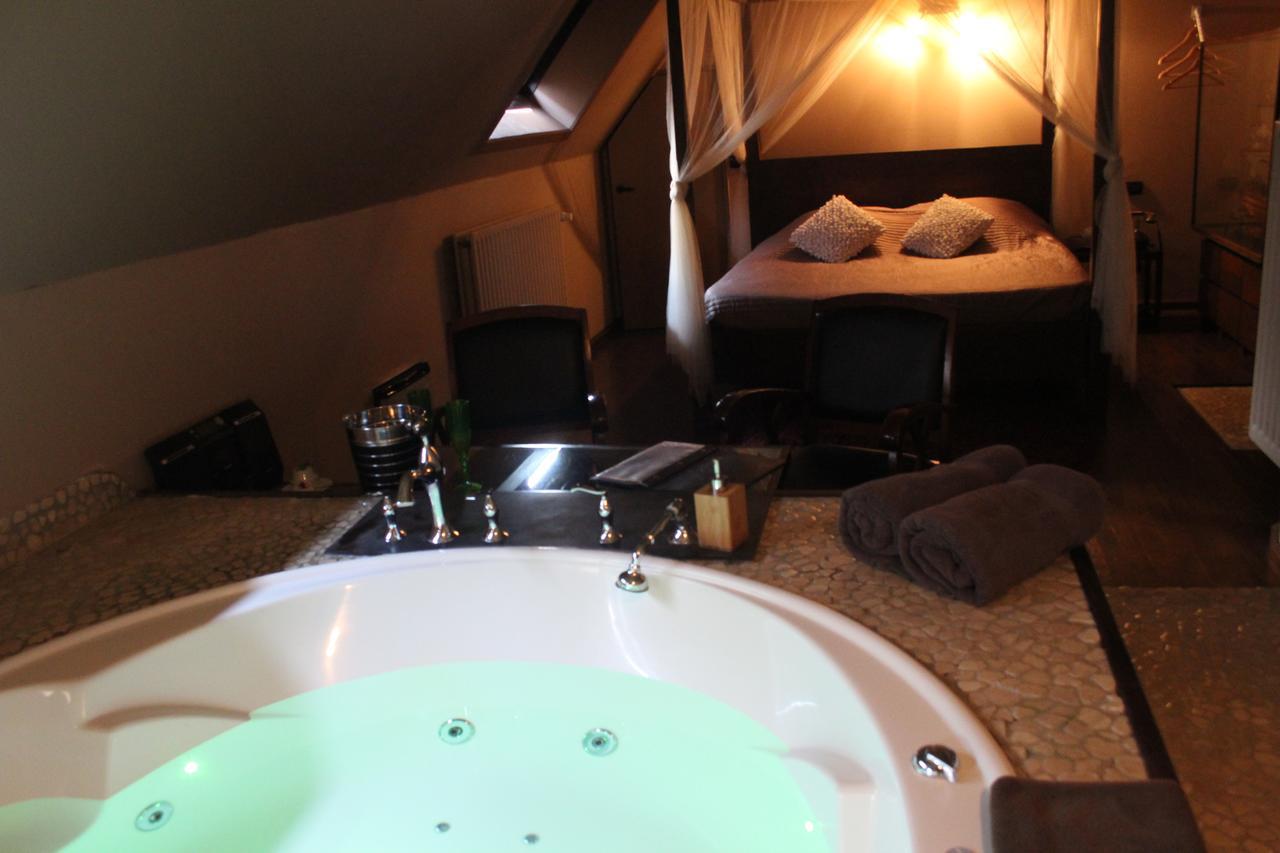 Bubble Lounge Hotel Hooglede Kültér fotó